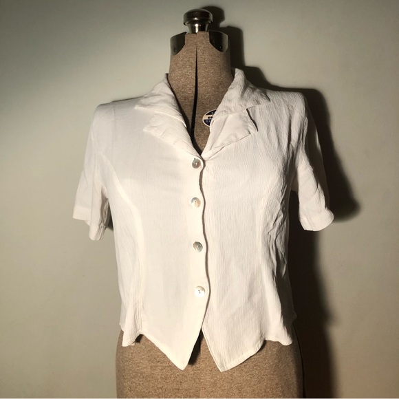 White short sleeve button up - Picture 5 of 5